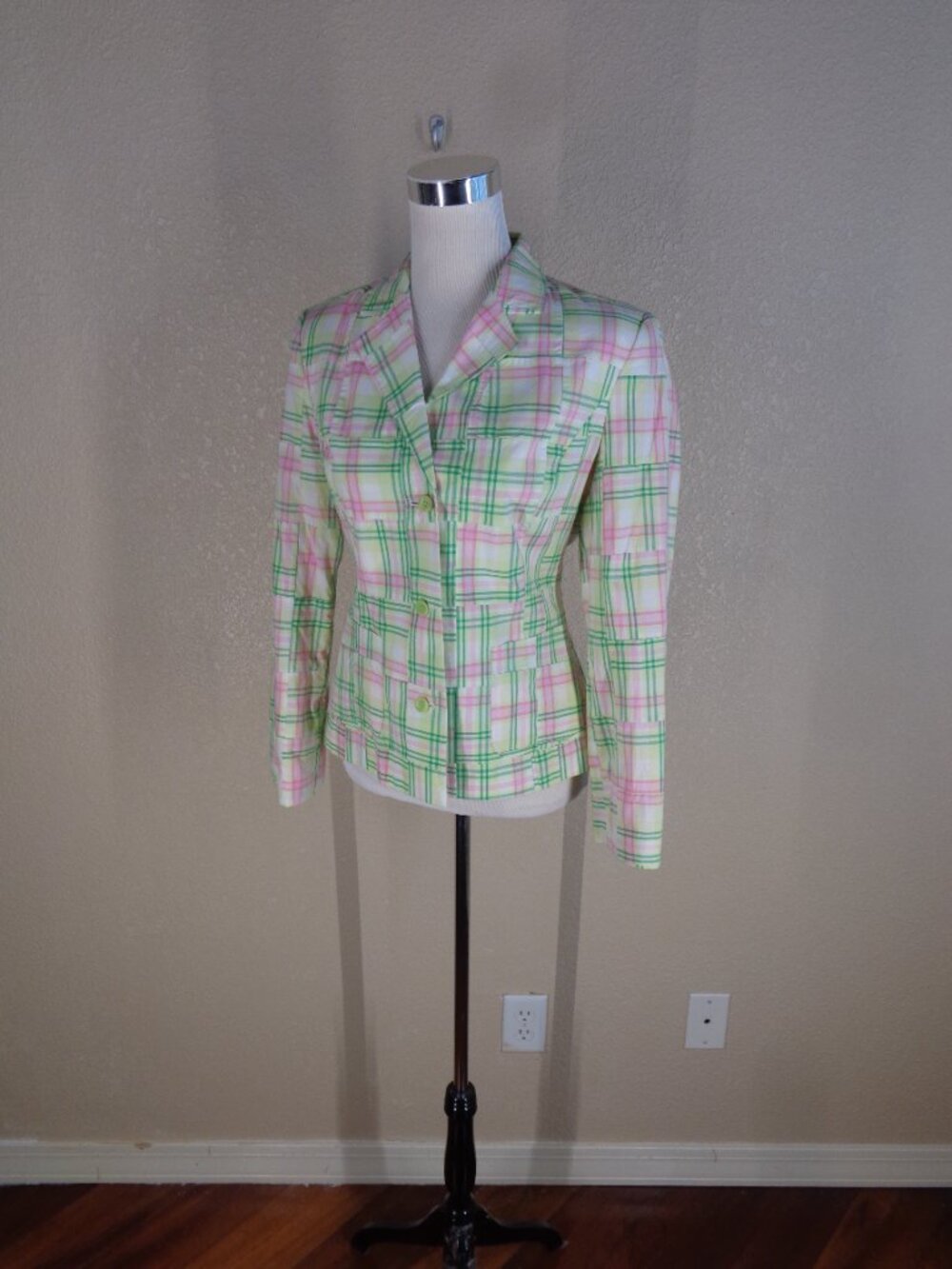 Classic Lily Pulitzer Cotton Plaid Blazer, Lined Pink and Green sz 8 - Picture 3 of 5